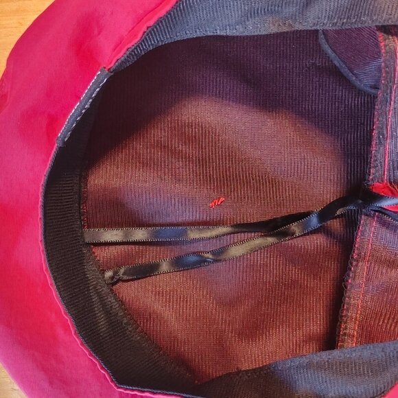 NWT Women's Stussy Red Nylon Logo Beret - Picture 10 of 11